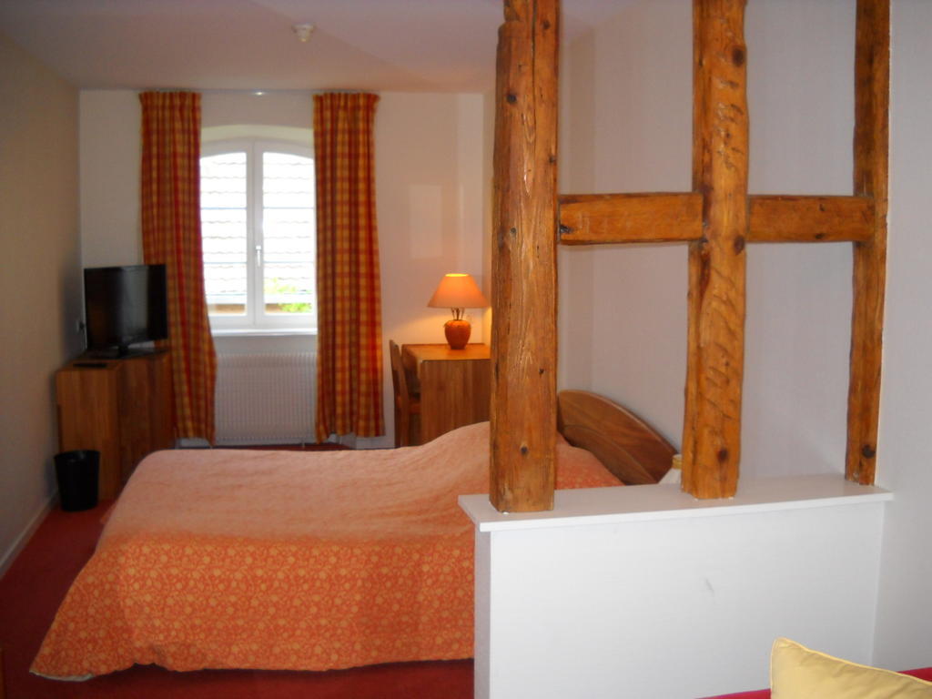 Hotel Gilg Mittelbergheim Quarto foto