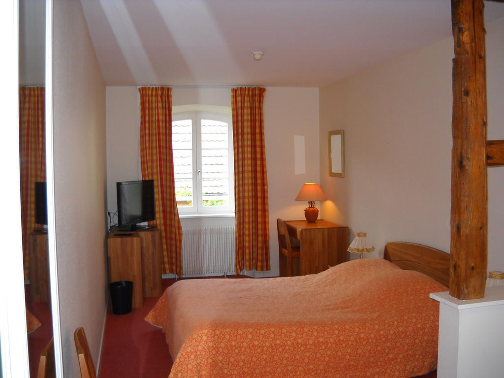 Hotel Gilg Mittelbergheim Quarto foto